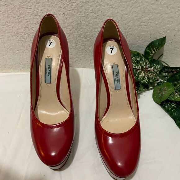 Prada | Red Patent Leather Platform Pumps Sz 37 1/2 - Picture 6 of 15
